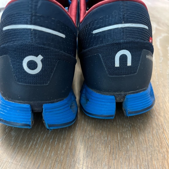 On Cloud, cloud x Running Shoes, blue with red interior. Size M11.5, euc - Picture 7 of 9